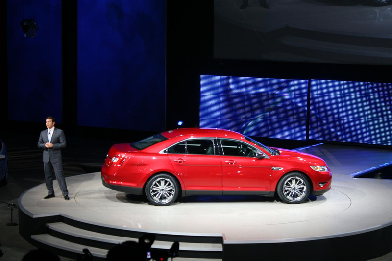 Illustration for article titled Top Ten 2009 Detroit Auto Show Galleries: Day One